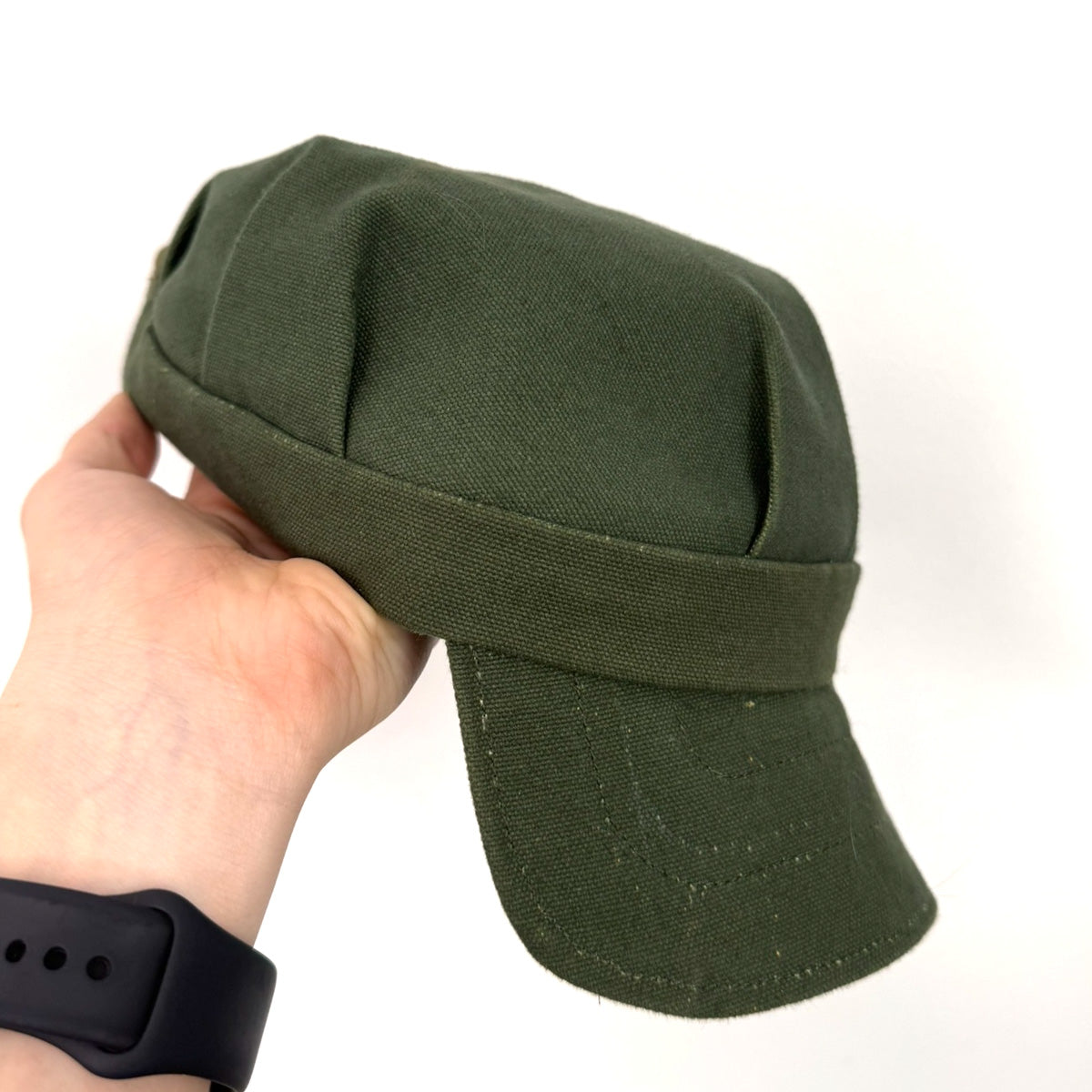 "Unfaded green" Utility cap
