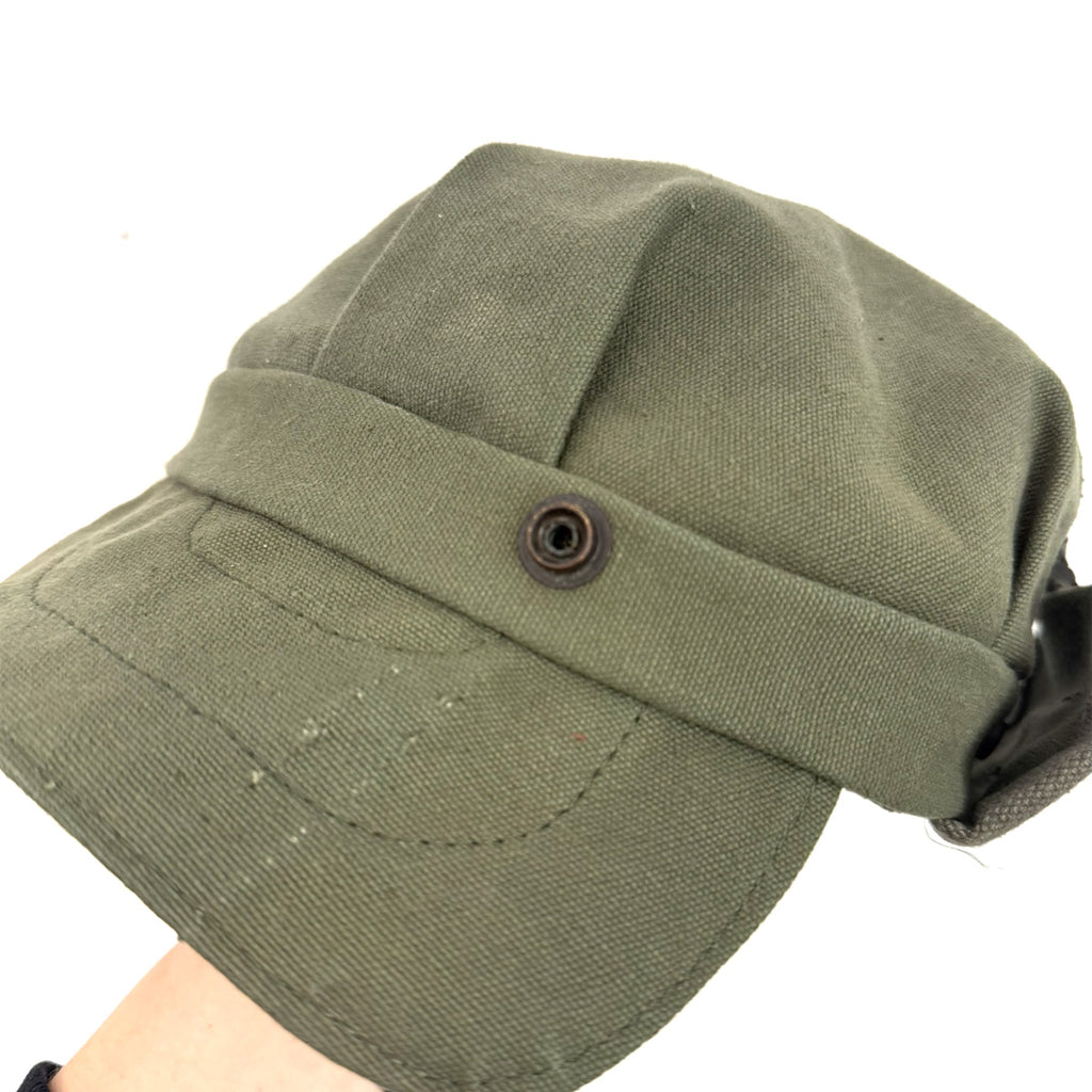 "Button" Utility cap