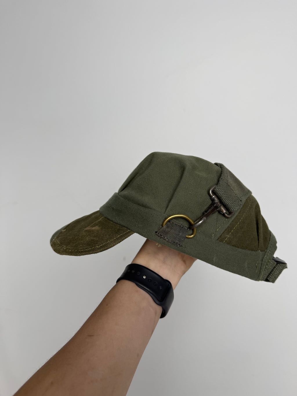 "revived" Utility Cap